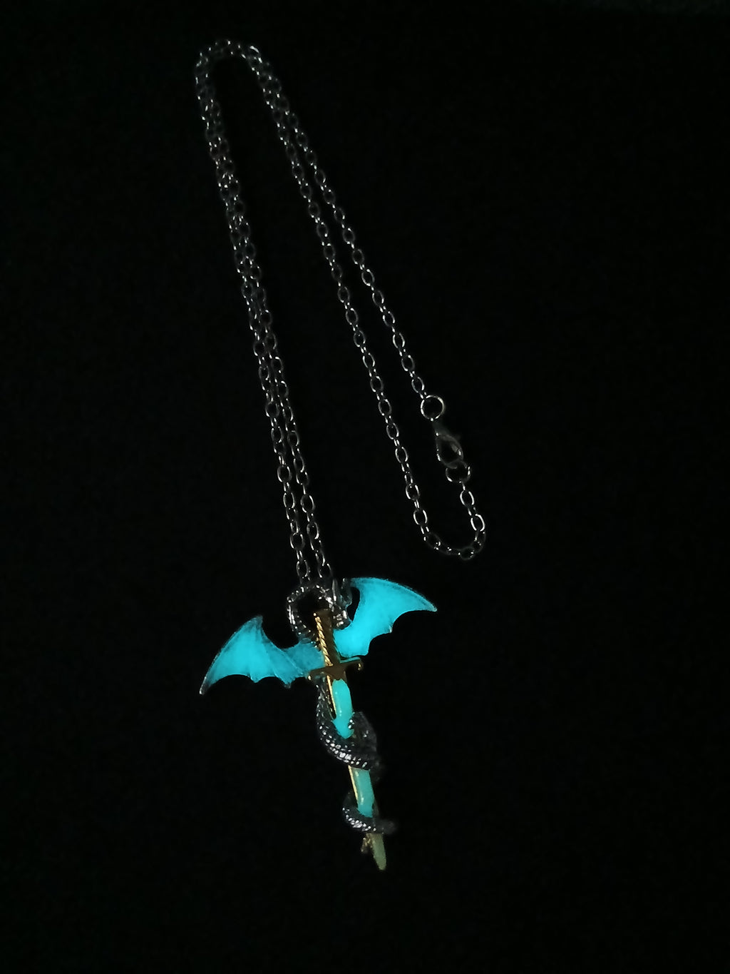 AluminiNecklace™ Divine Divinity Dragon Pendant